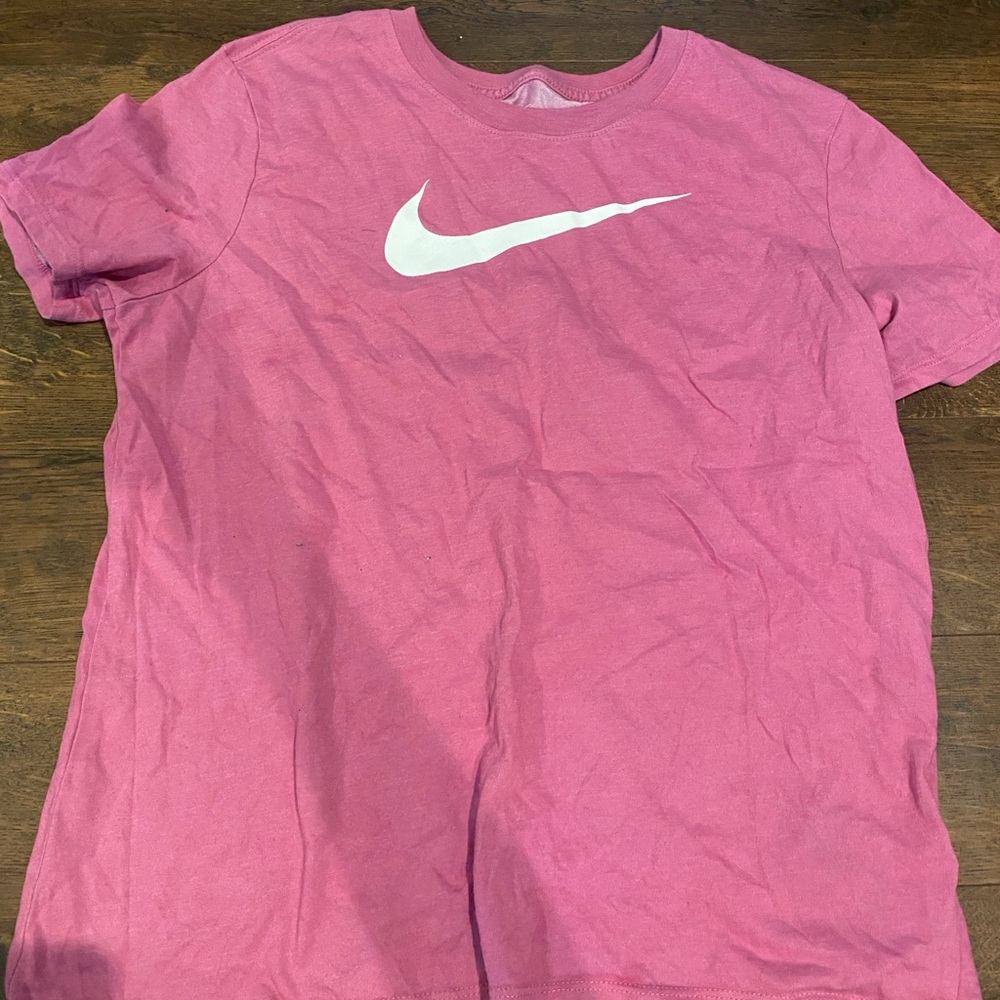 Nike pink T-shirt